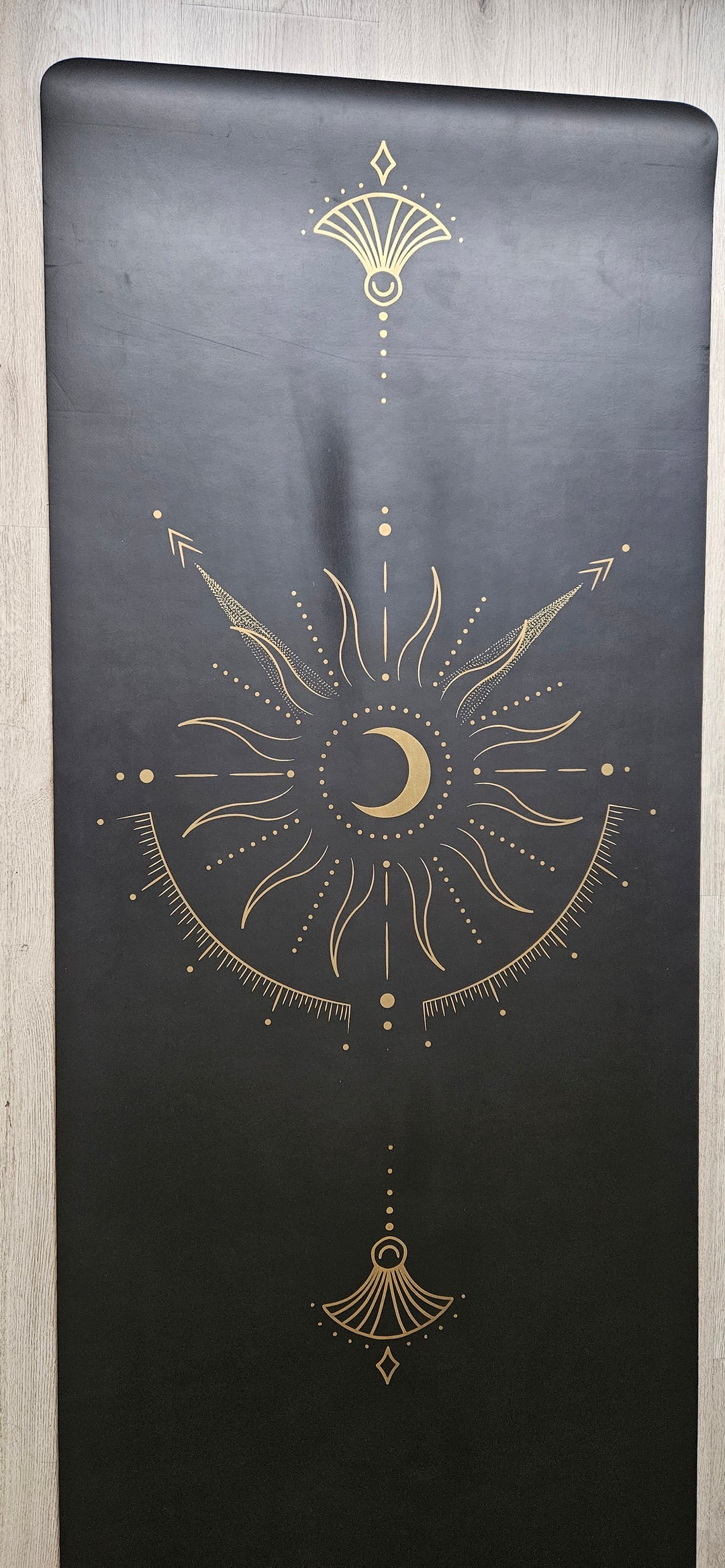 Mat PU Gold Moon Serie Limitada, #38