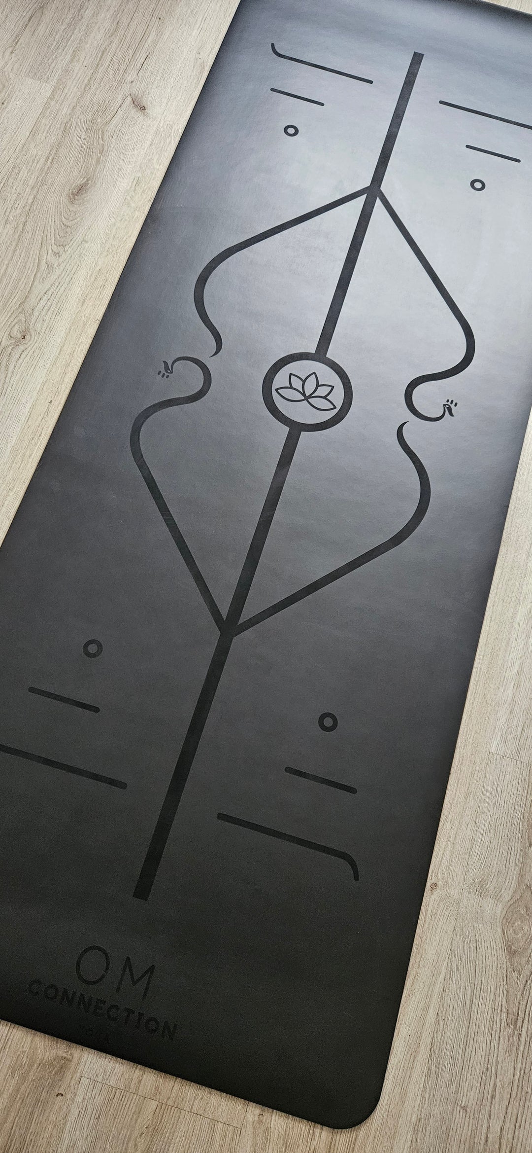 Mat PU Black Serie Limitada, #09