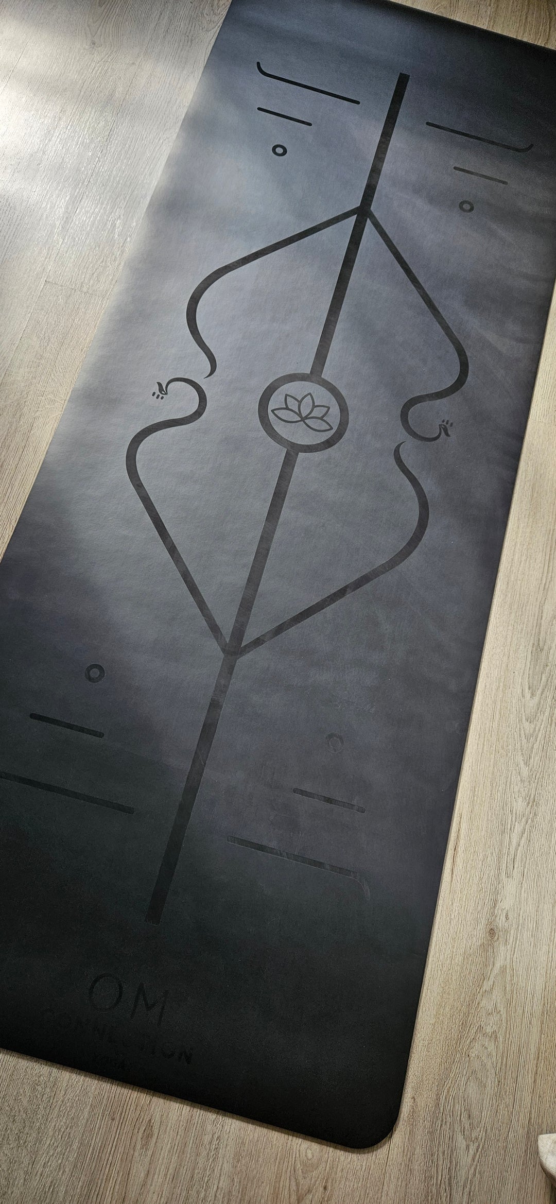 Mat PU Black Serie Limitada, #12