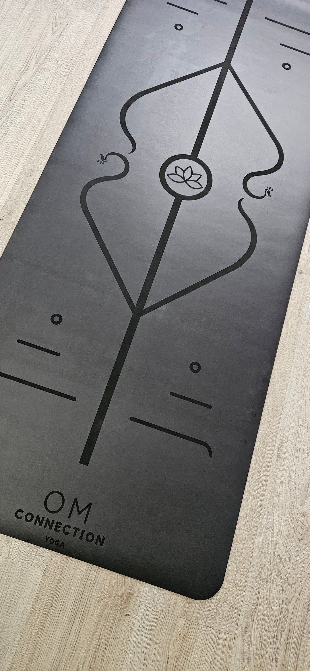 Mat PU Black Serie Limitada, #14