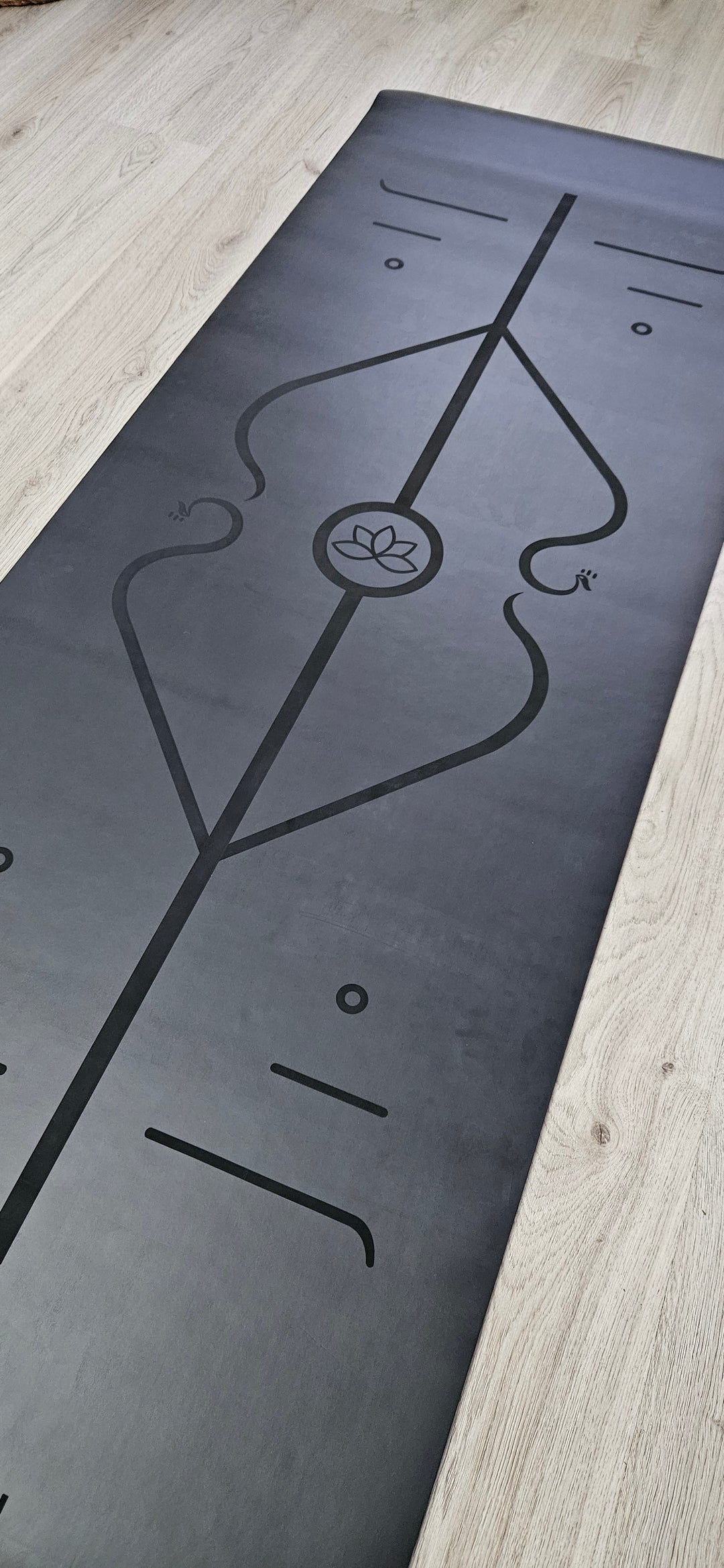 Mat PU Black Serie Limitada, #15