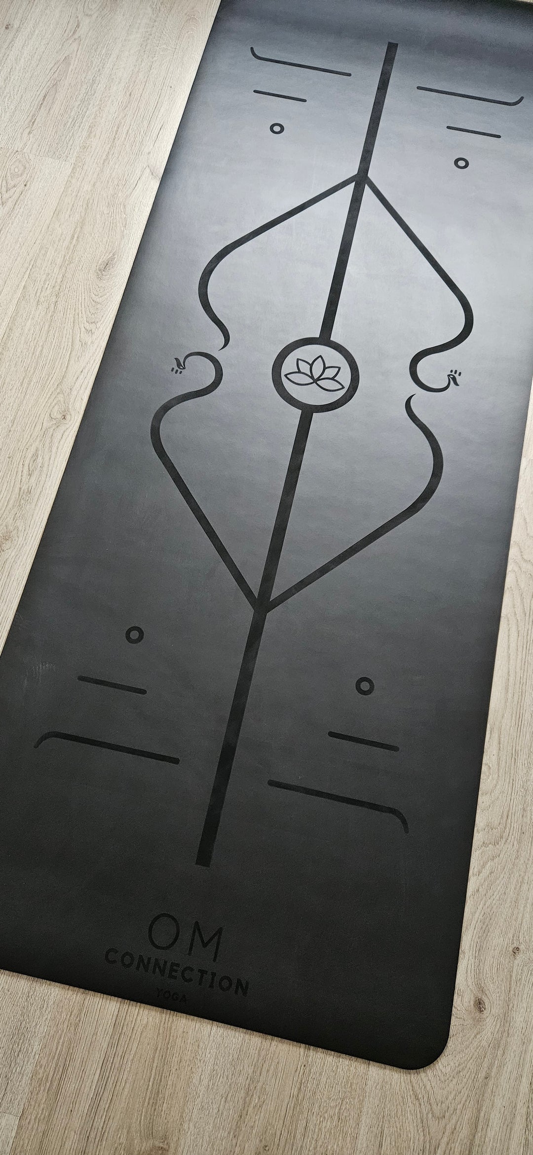 Mat PU Black Serie Limitada, #19
