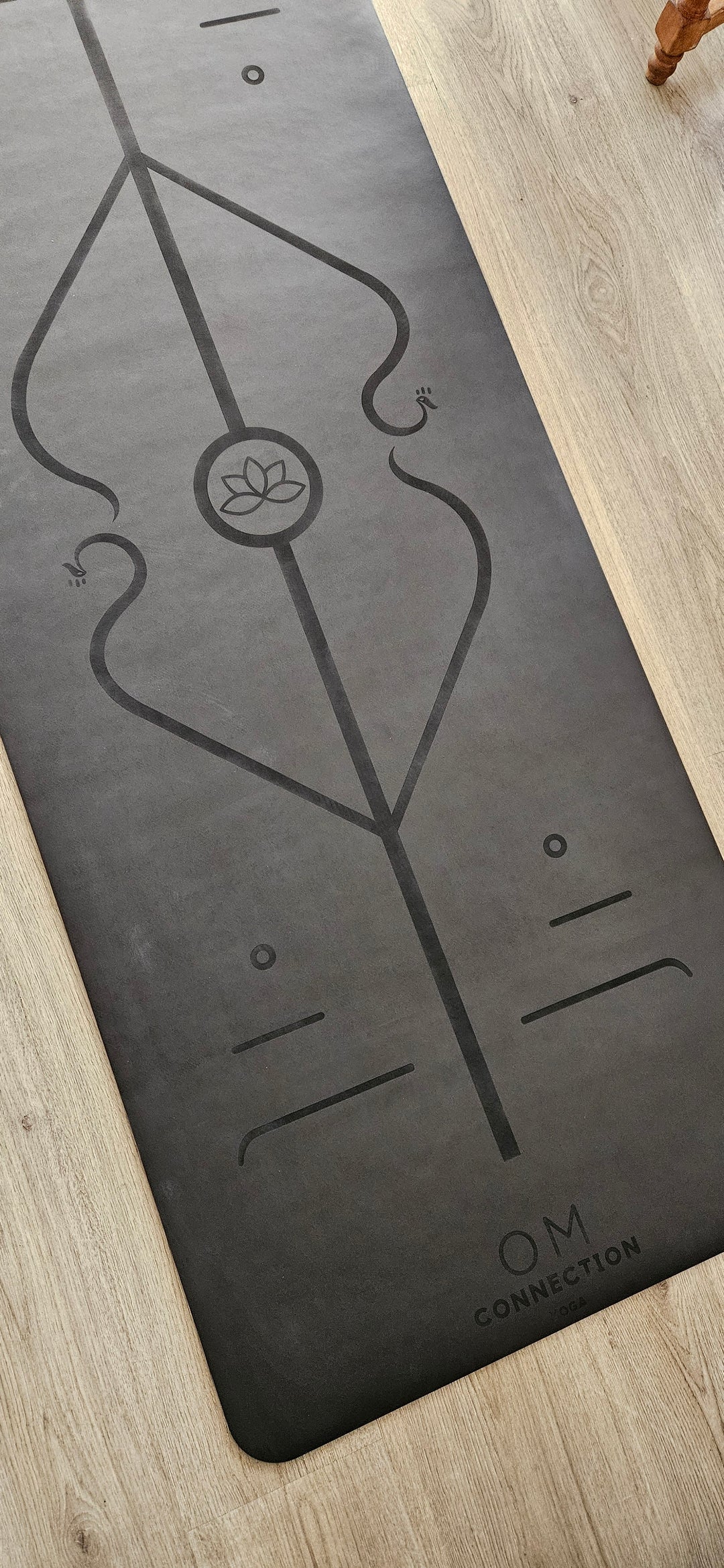 Mat PU Black Serie Limitada, #13